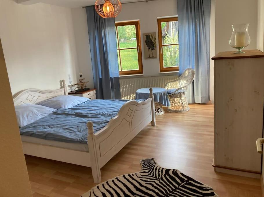 Grosszuegige, Helle 3,5 Zimmer Wohnung バーリンゲン エクステリア 写真